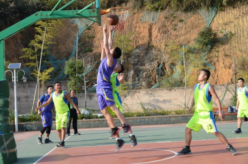 ��Ժ�μӵڶ��족����Ļ��ܡ�������������