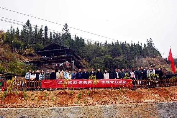 �Ž���죺�������족���������ͬ�Ĺ�������̬�̡�